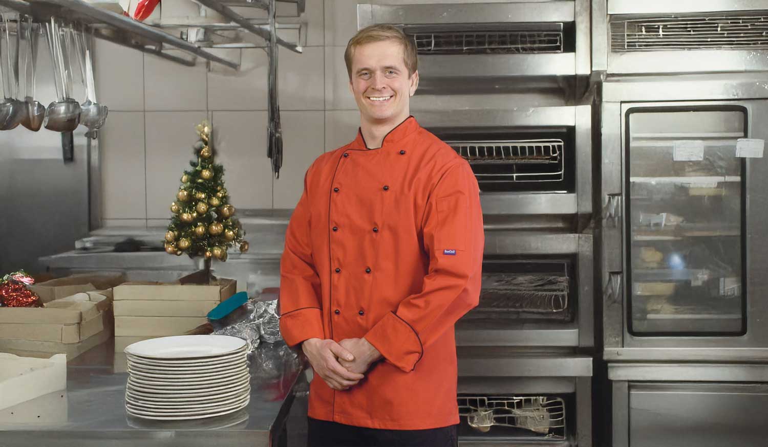 Dunkirk Rouge Apron Christmas